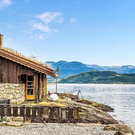 Sjobris Holiday home