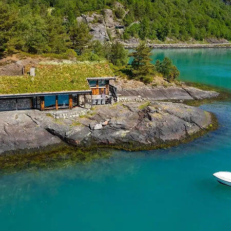 Sjobris Holiday home